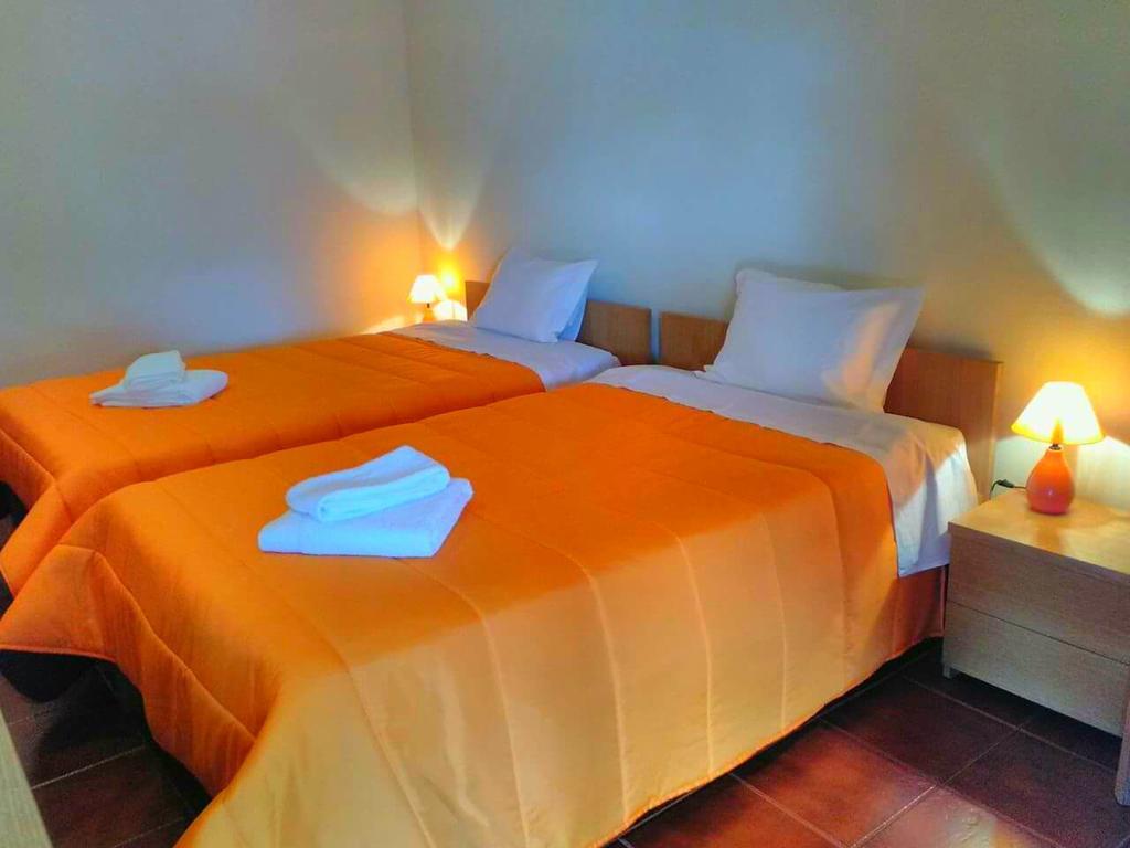 Hotel Monte Familia Ferreira Vale de Acor Esterno foto